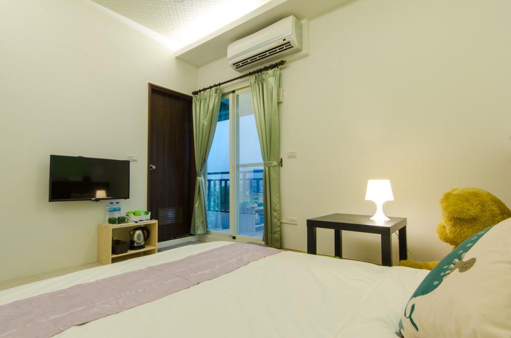 Ferienwohnung Smile Castle Luodong Exterior foto