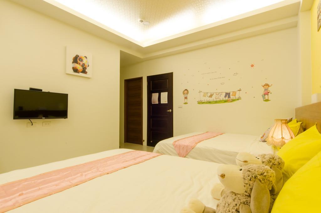 Ferienwohnung Smile Castle Luodong Exterior foto